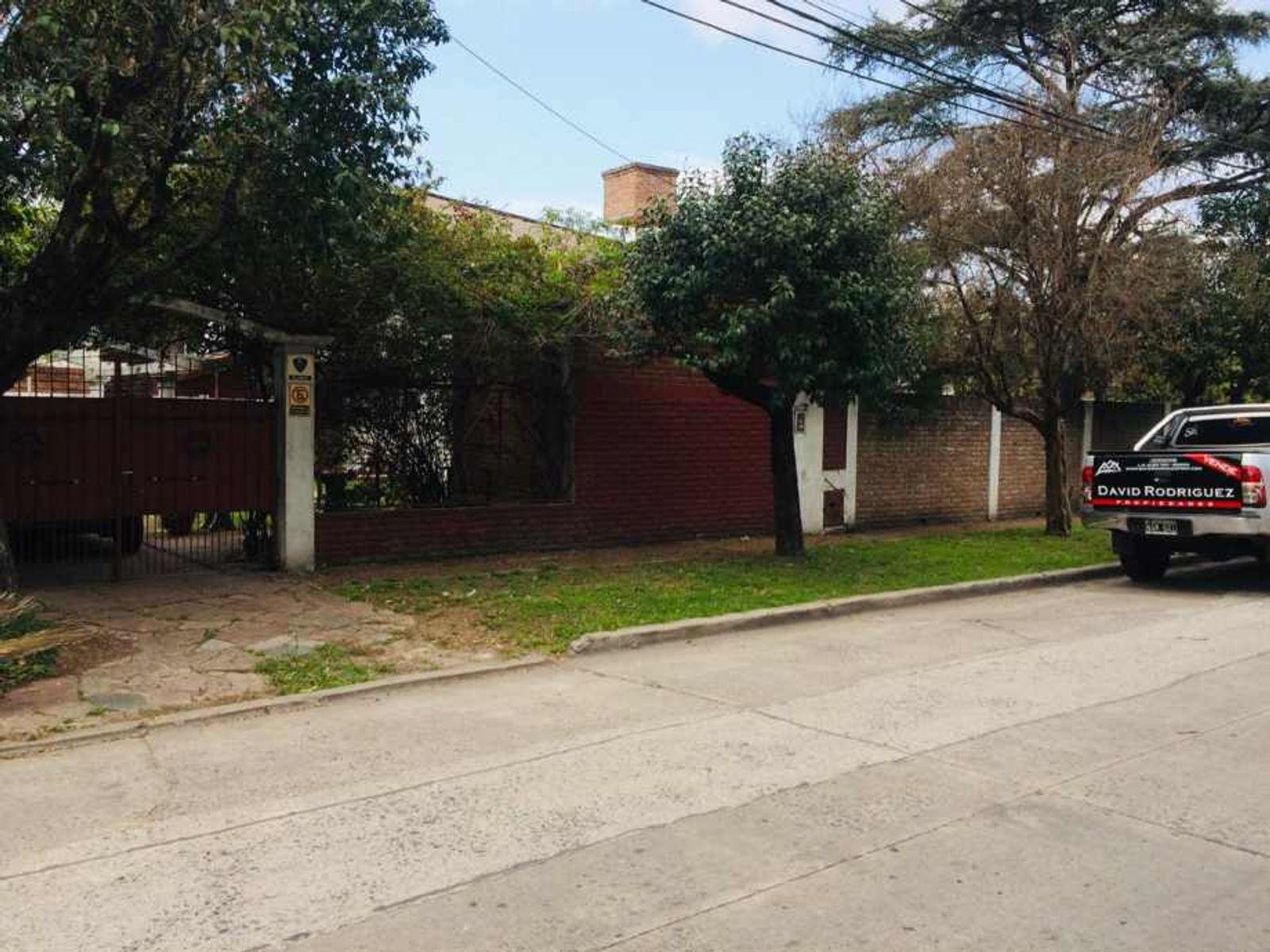 CHALET DE 4 AMBIENTES EN VENTA - ITUZAINGO NORTE - 3