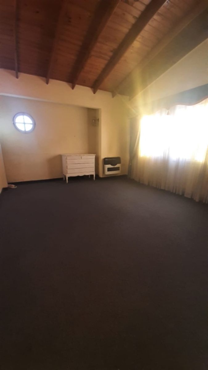 CHALET DE 4 AMBIENTES EN VENTA - ITUZAINGO NORTE - 14