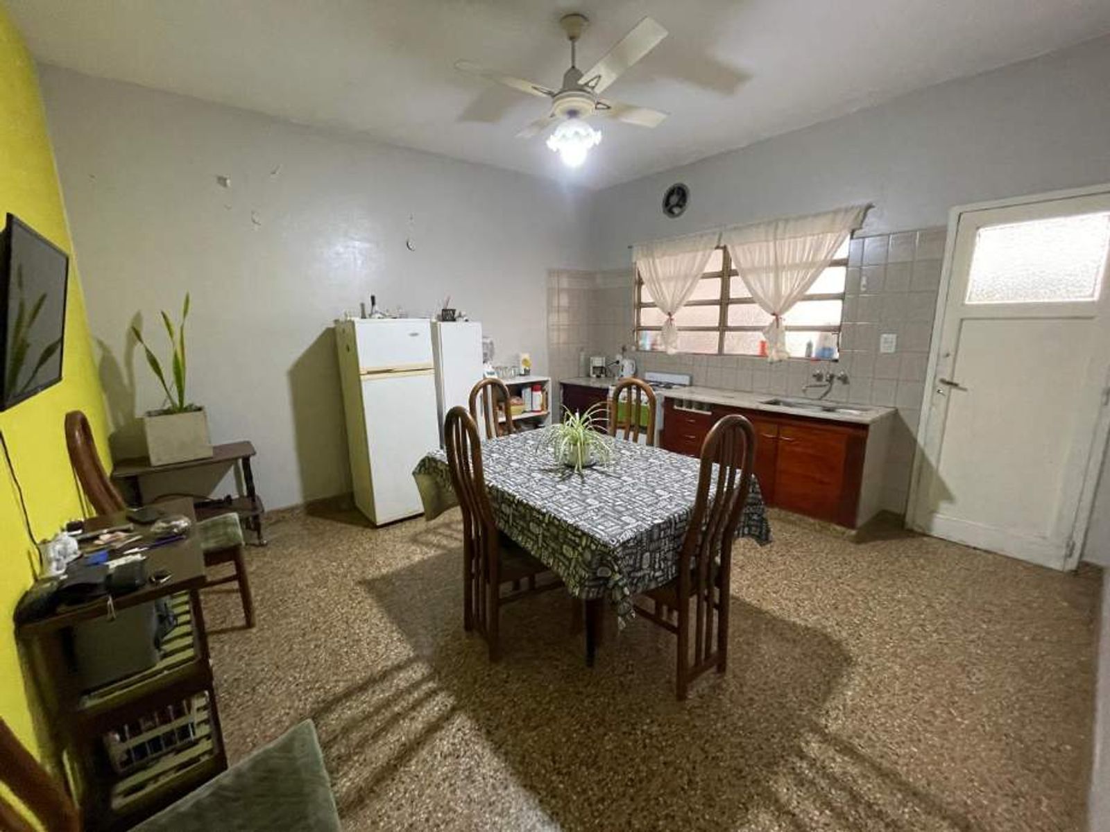 CASA IDEAL 2 FAMILIAS EN VENTA - RAMOS MEJIA SUR - 7