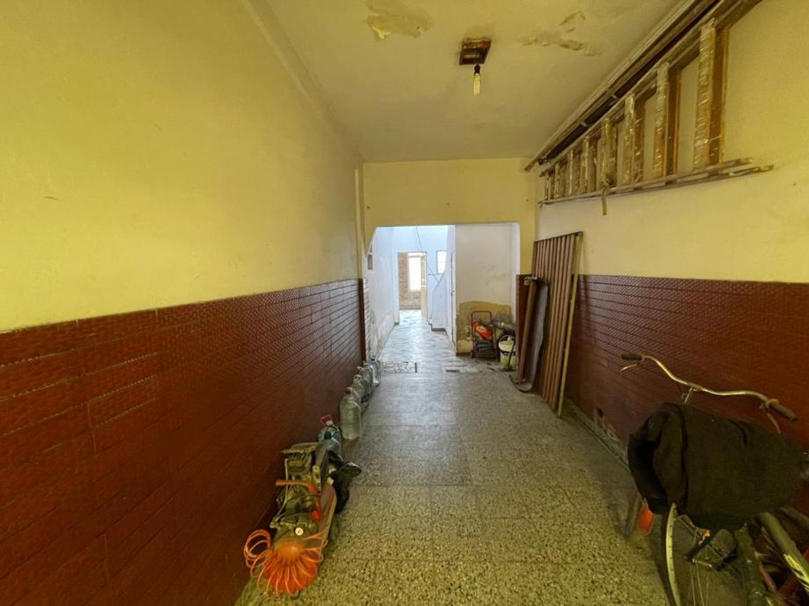 CASA IDEAL 2 FAMILIAS EN VENTA - RAMOS MEJIA SUR - 18