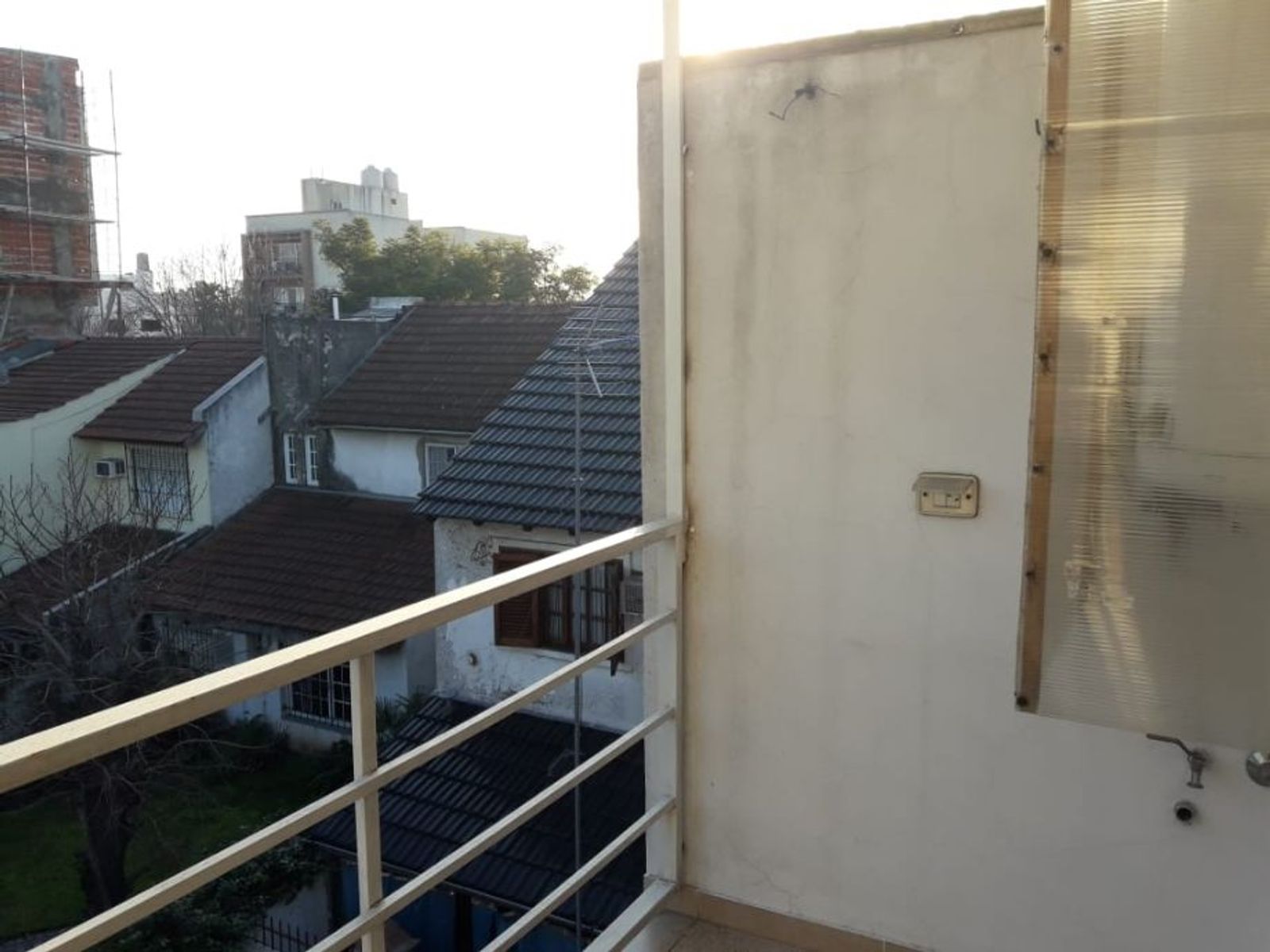 DEPARTAMENTO DE 2 AMBIENTES CON ENTREPISO - 8