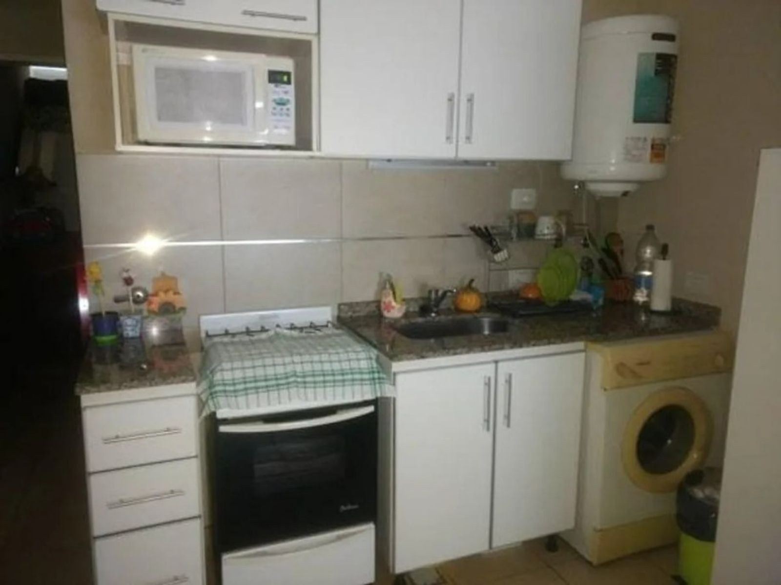 DEPARTAMENTO DE 2 AMBIENTES EN VENTA - MORON SUR - 4