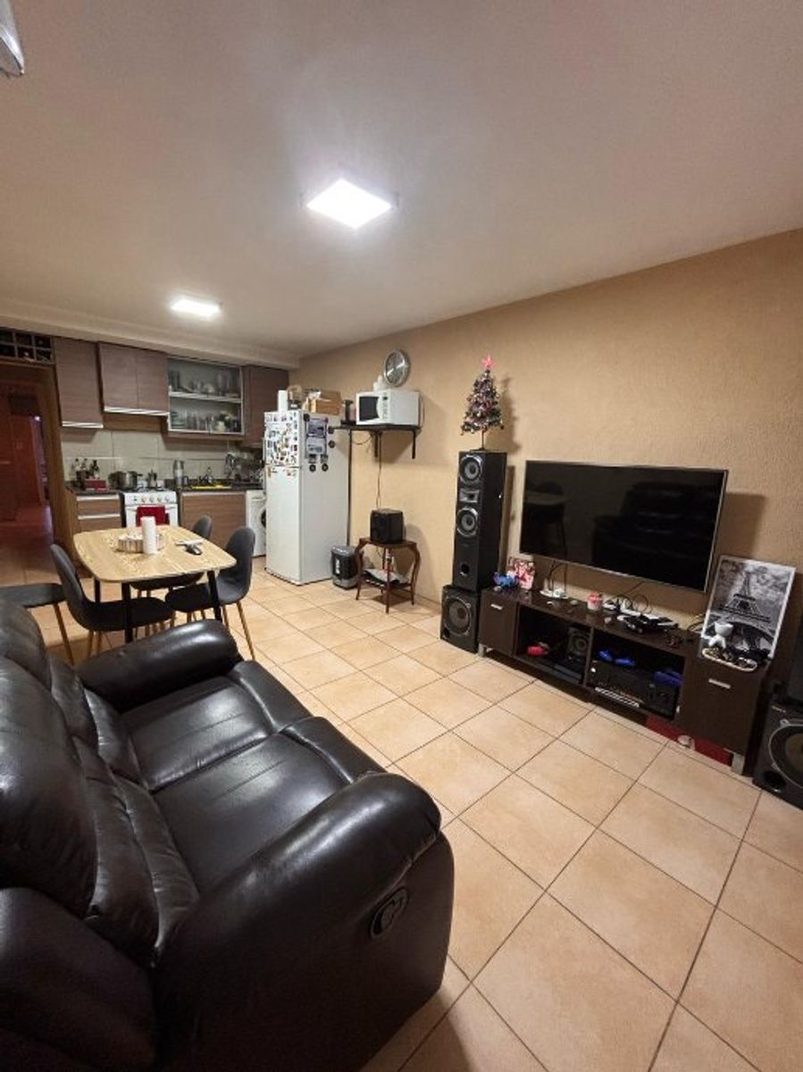 DEPARTAMENTO DE 2 AMBIENTES EN VENTA - MORON SUR - 3
