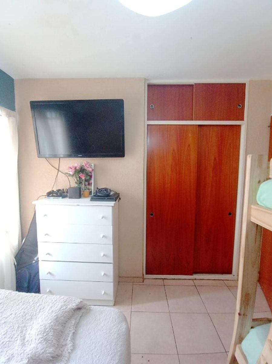 DEPARTAMENTO AL FRENTE - 8