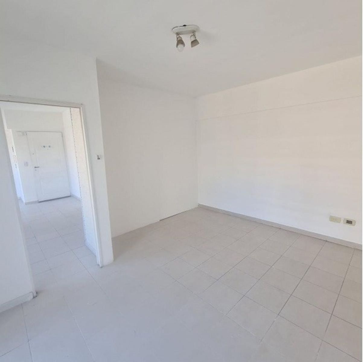 DEPARTAMENTO DE 2 AMBIENTES EN VENTA - MORON NORTE - 12