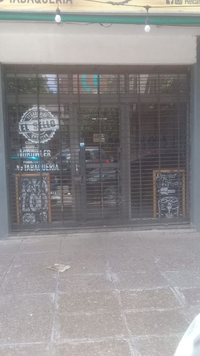 LOCAL COMERCIAL EN VENTA - MORON CENTRO - 6