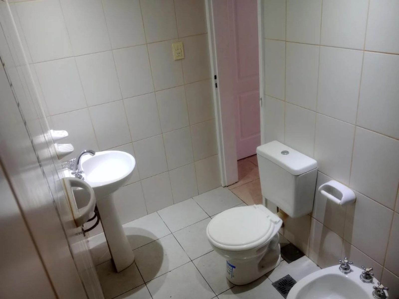 DEPARTAMENTO MONOAMBIENTE EN VENTA - MORON - 6