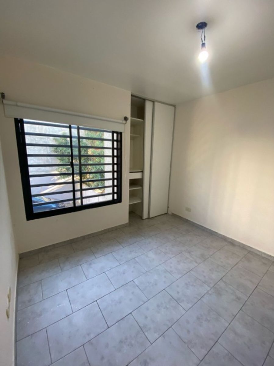 DEPARTAMENTO DE 2 AMBIENTES EN VENTA - MORON SUR - 4