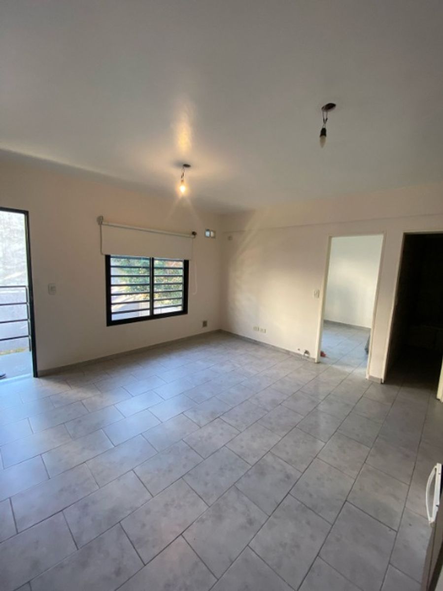 DEPARTAMENTO DE 2 AMBIENTES EN VENTA - MORON SUR - 6