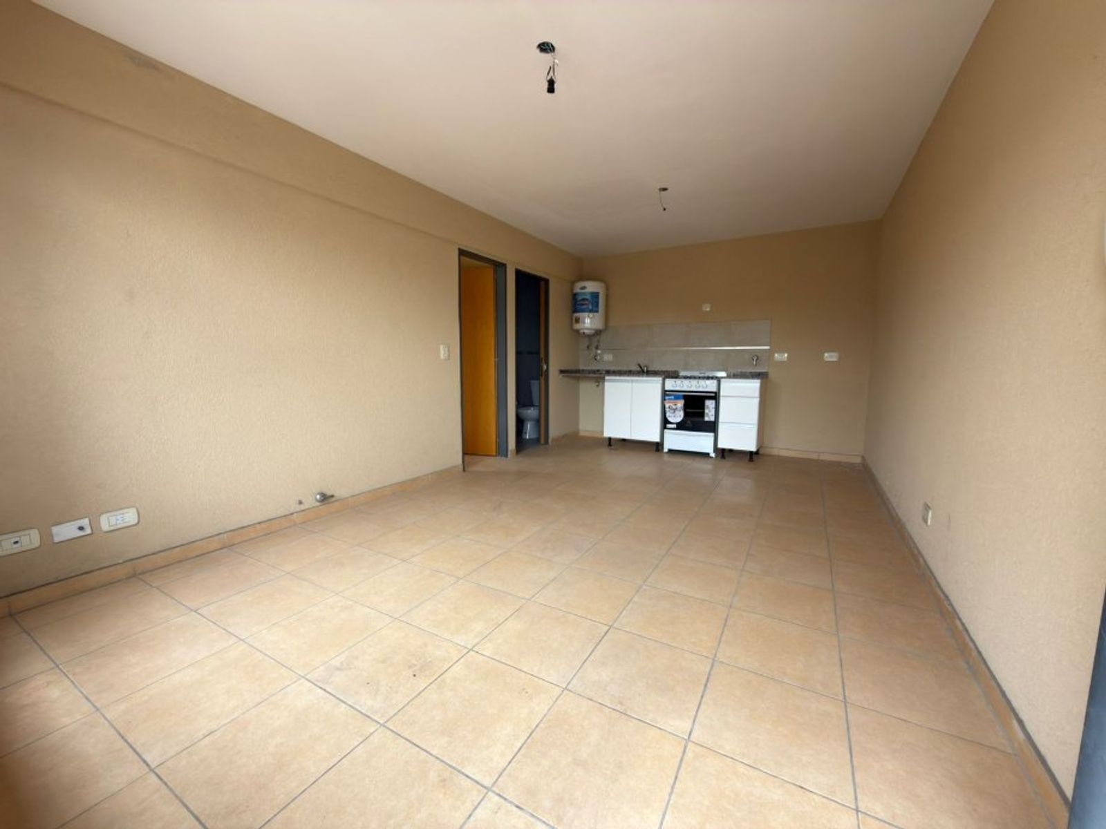 DEPARTAMENTO DE 2 AMBIENTES EN VENTA - MORON SUR - 2