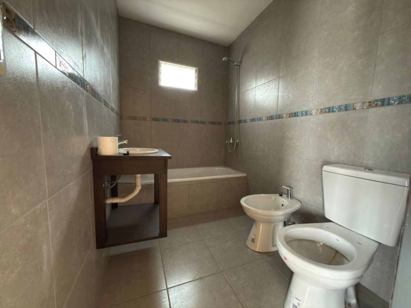 DEPARTAMENTO DE 2 AMBIENTES EN VENTA - MORON SUR - 17