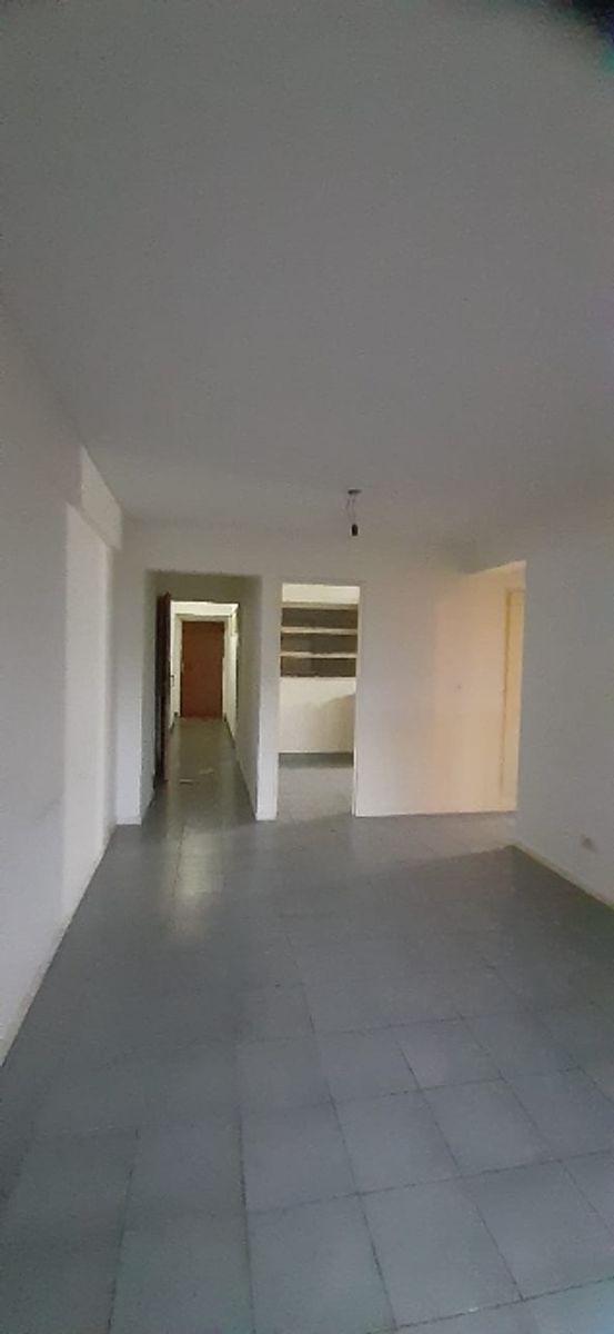 DEPARTAMENTO DE 2 AMBIENTES EN VENTA - MORON CENTRO - 2