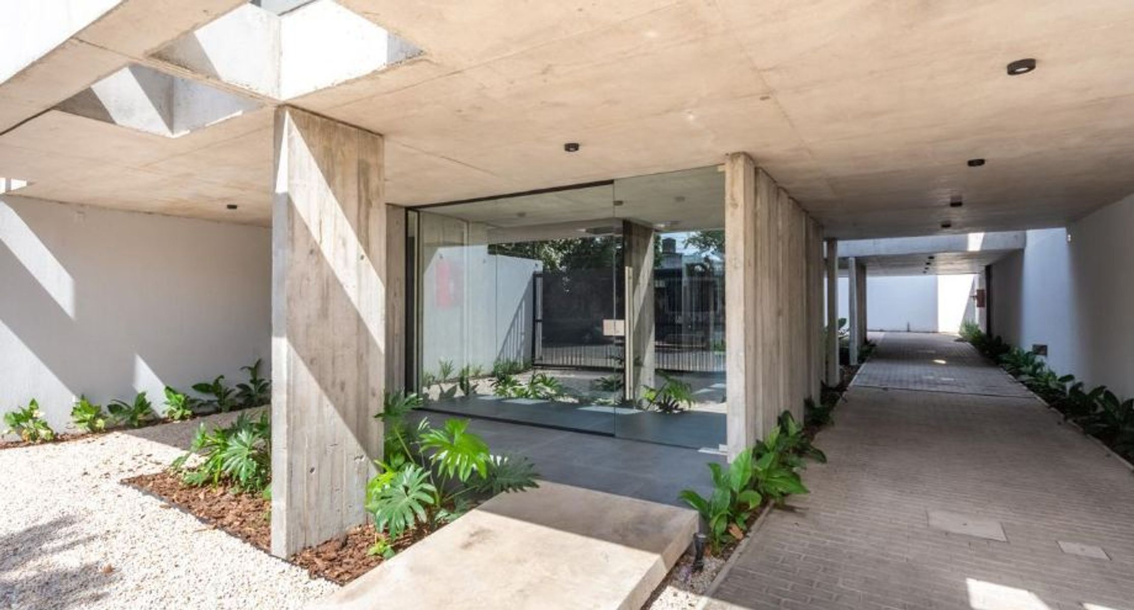 DEPARTAMENTO DE 2 AMBIENTES A ESTRENAR EN VENTA - MORON CENTRO - 4