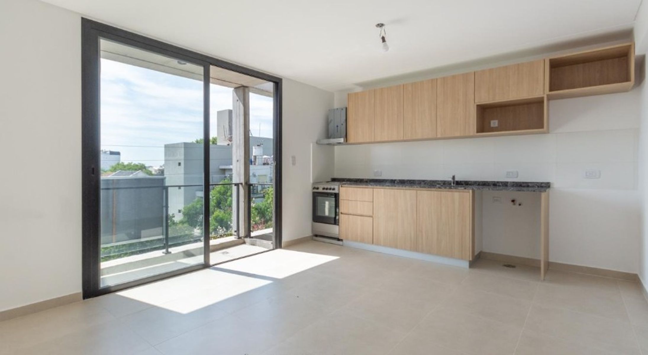 DEPARTAMENTO DE 2 AMBIENTES A ESTRENAR EN VENTA - MORON CENTRO - 6