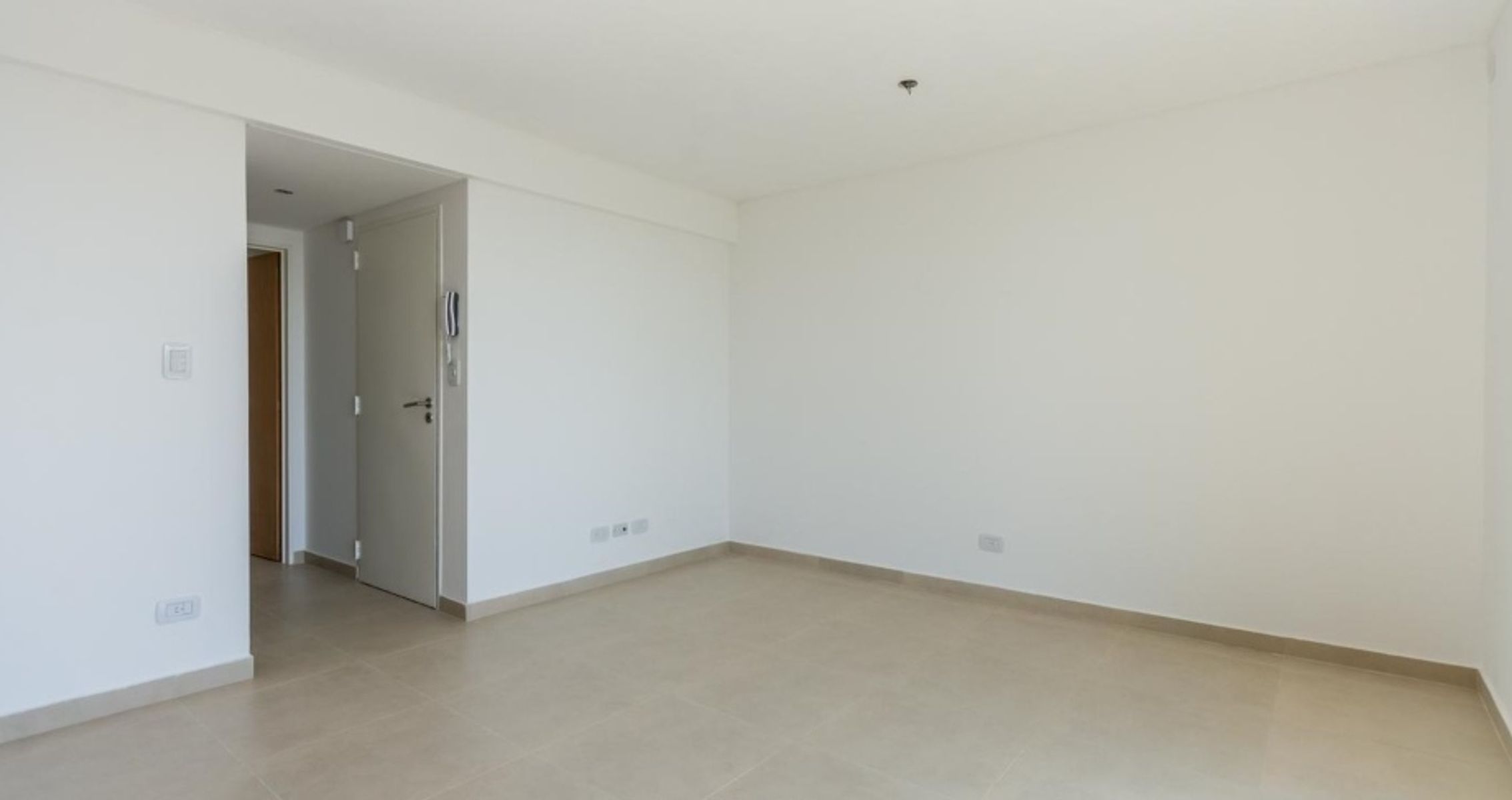 DEPARTAMENTO DE 2 AMBIENTES A ESTRENAR EN VENTA - MORON CENTRO - 10