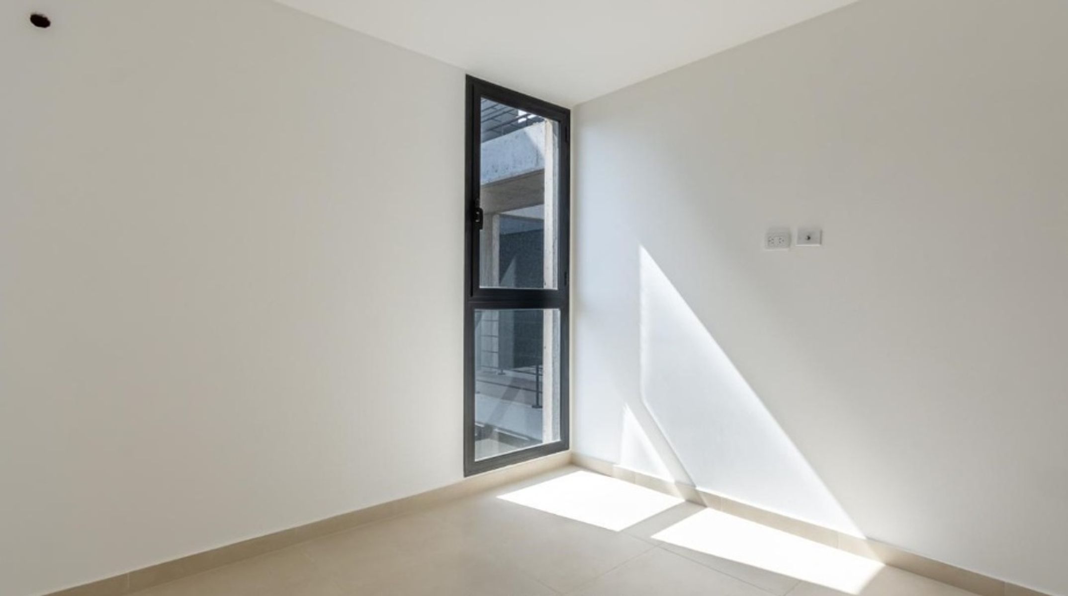 DEPARTAMENTO DE 2 AMBIENTES A ESTRENAR EN VENTA - MORON CENTRO - 13