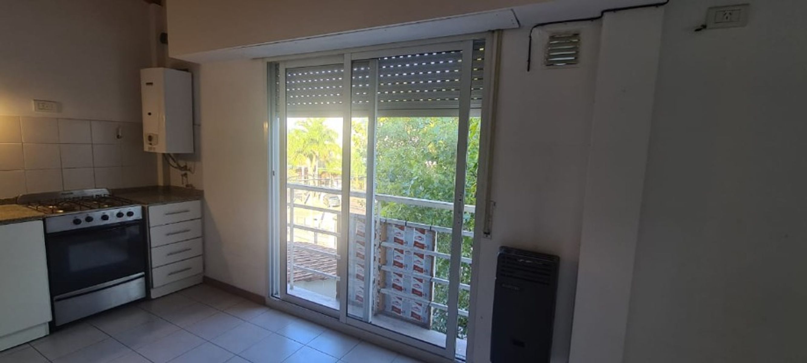 DEPARTAMENTO DE 2 AMBIENTE EN VENTA - MORON NORTE - 3