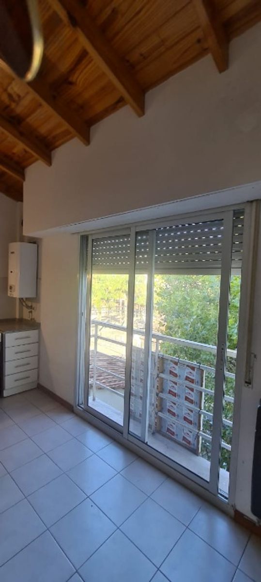 DEPARTAMENTO DE 2 AMBIENTE EN VENTA - MORON NORTE - 4