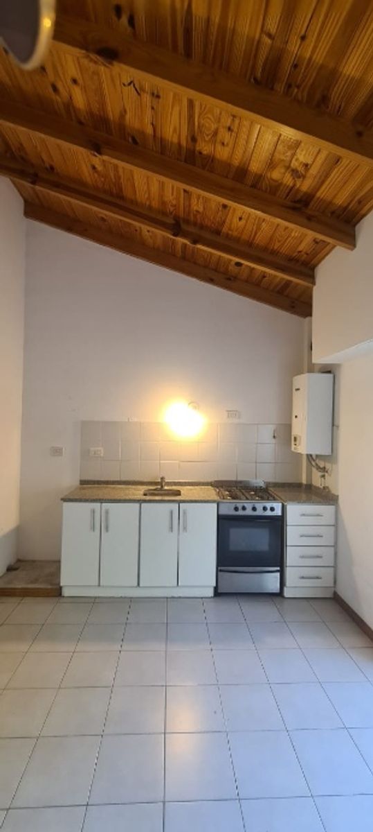 DEPARTAMENTO DE 2 AMBIENTE EN VENTA - MORON NORTE - 6