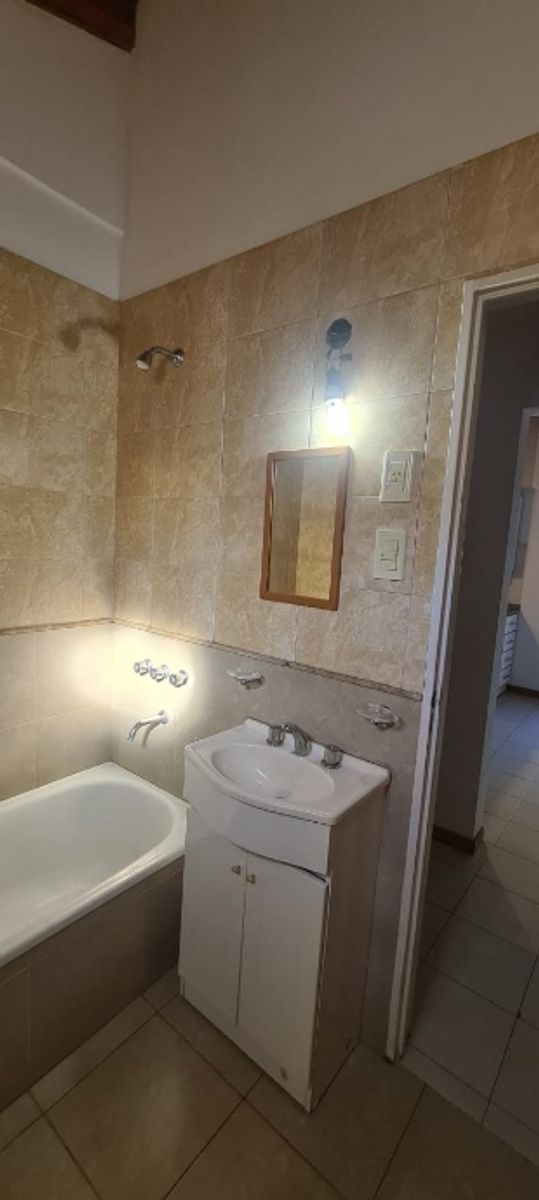 DEPARTAMENTO DE 2 AMBIENTE EN VENTA - MORON NORTE - 9