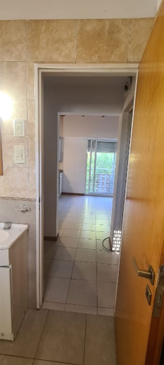 DEPARTAMENTO DE 2 AMBIENTE EN VENTA - MORON NORTE - 10