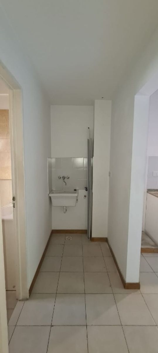DEPARTAMENTO DE 2 AMBIENTE EN VENTA - MORON NORTE - 12
