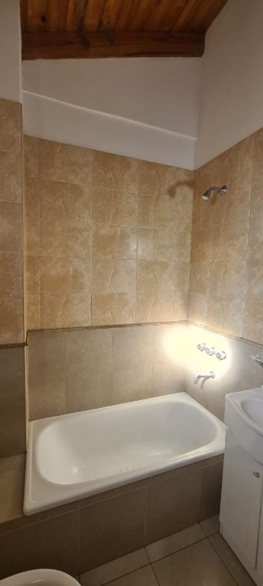 DEPARTAMENTO DE 2 AMBIENTE EN VENTA - MORON NORTE - 13