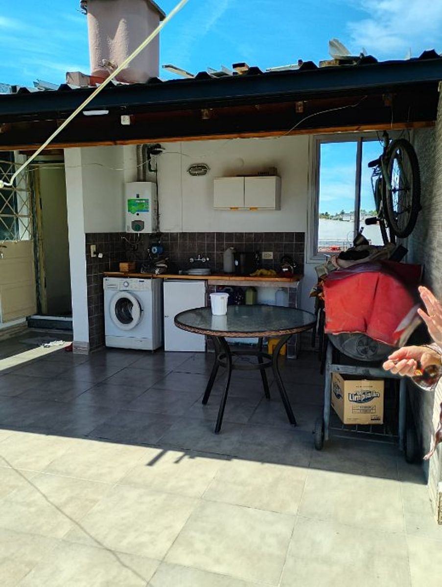 CASA PH DE 3 AMBIENTES EN VENTA - MORON NORTE - 19