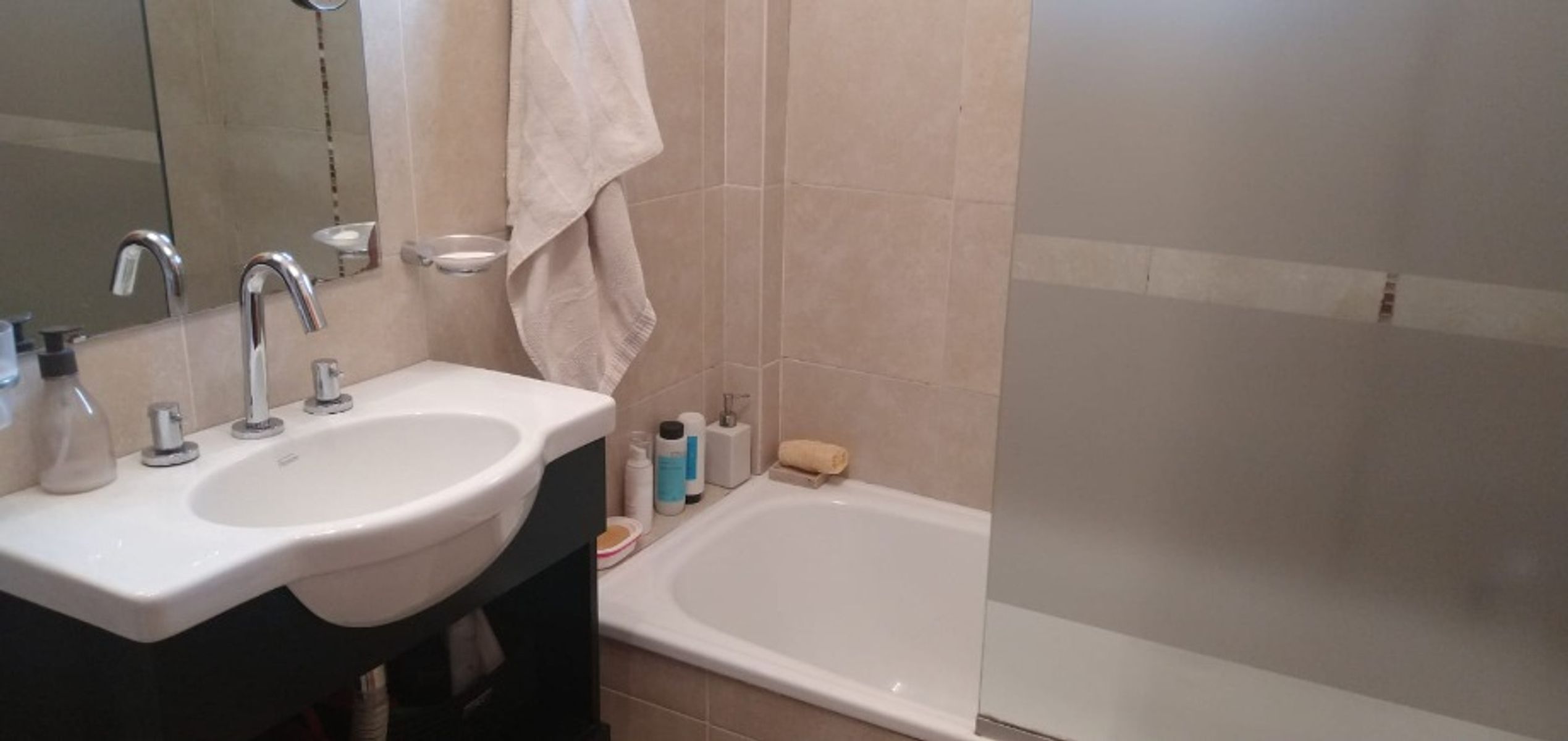 DEPARTAMENTO DE 2 AMBIENTES EN PLANTA BAJA EN VENTA - CASTELAR NORTE - 13