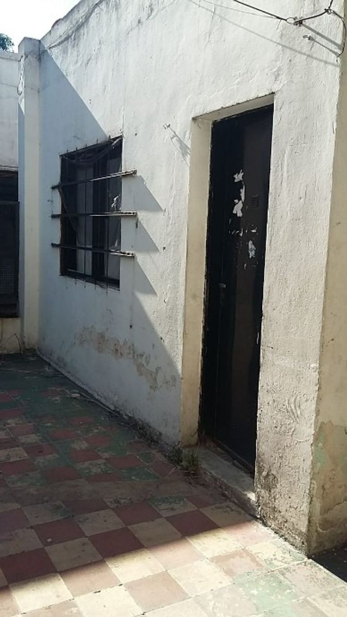 CHALET PH DE 6 AMBIENTES IDEAL 2 FAMILIAS - MORON CENTRO - 13