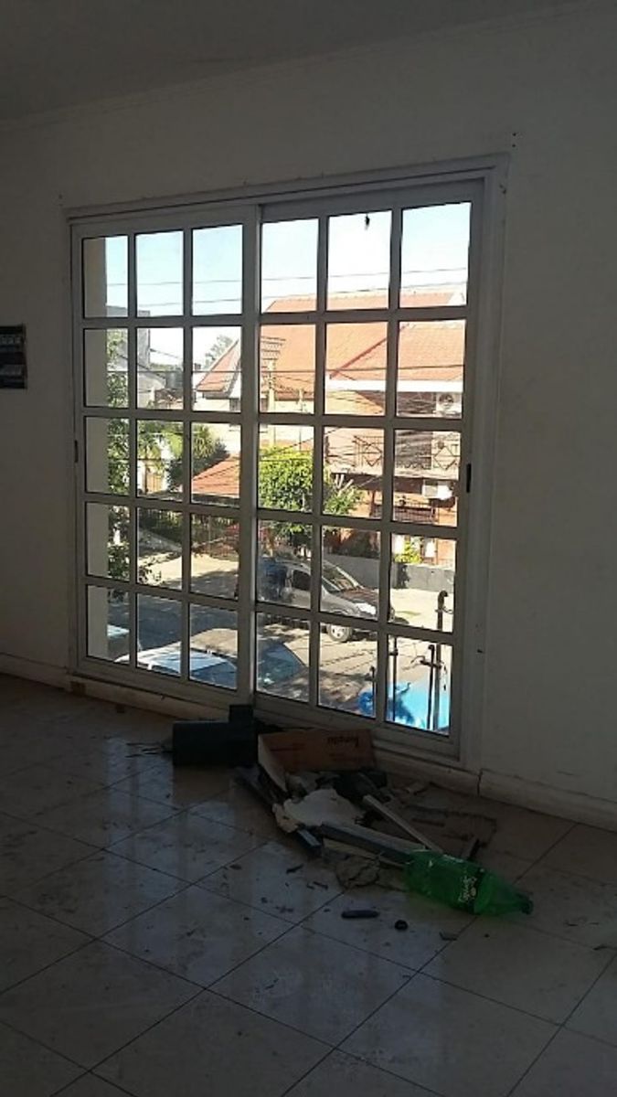 CHALET PH DE 6 AMBIENTES IDEAL 2 FAMILIAS - MORON CENTRO - 18