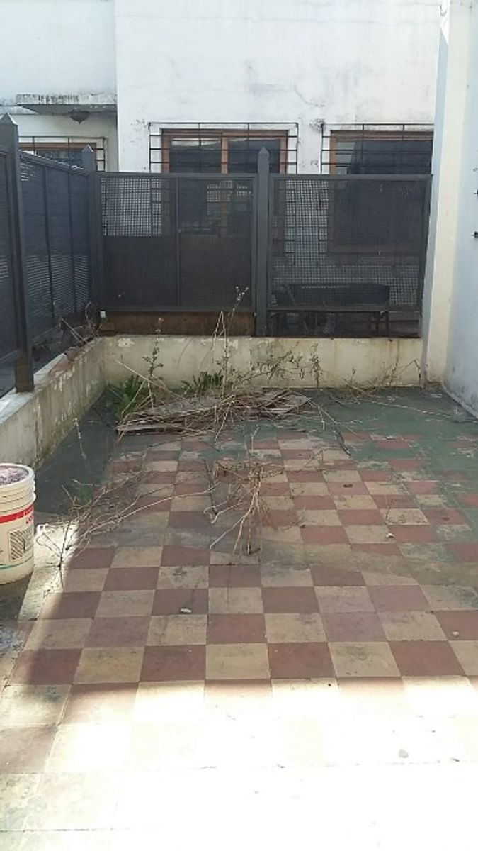 CHALET PH DE 6 AMBIENTES IDEAL 2 FAMILIAS - MORON CENTRO - 22