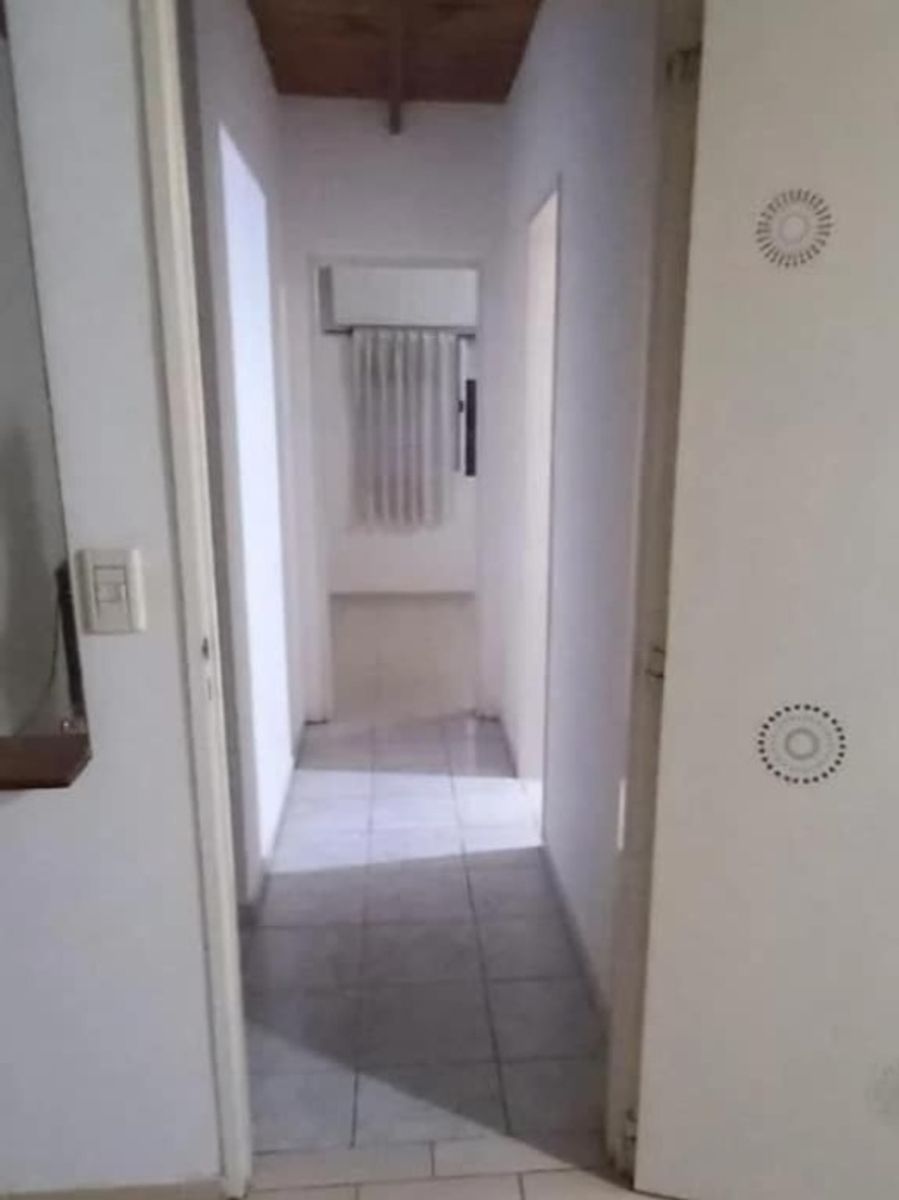 TRIPLEX DE 4 AMBIENTES EN VENTA - PASO DEL REY - 5