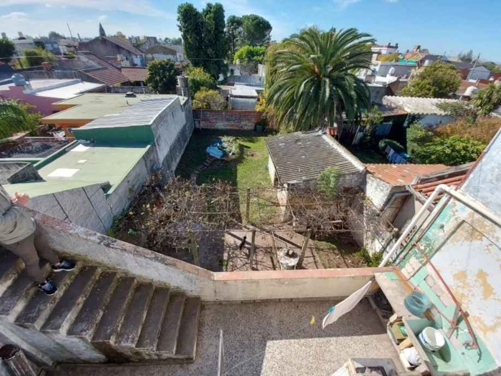 CASA DOS PLANTA DE 4 AMBIENTES - MORON SUR - 16