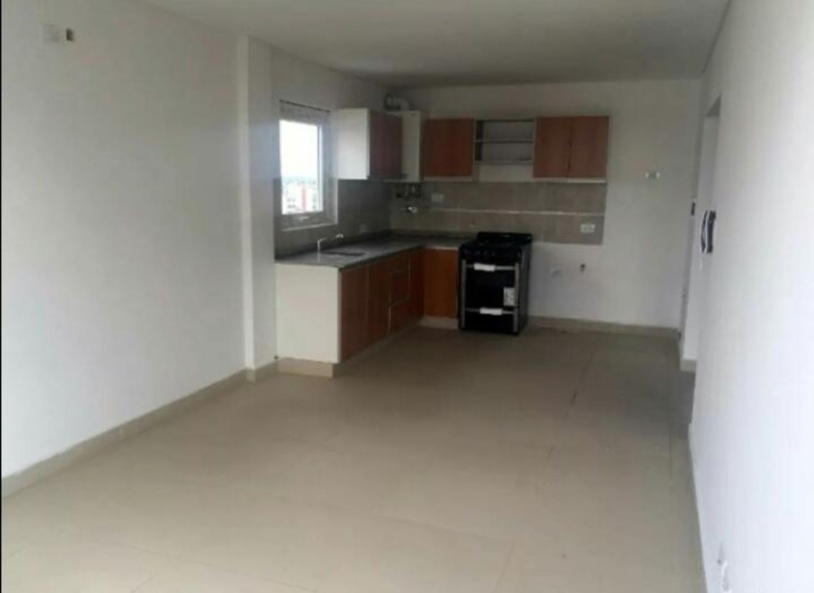 DEPARTAMENTO DE 2 AMBIENTES EN VENTA - MORON - 5