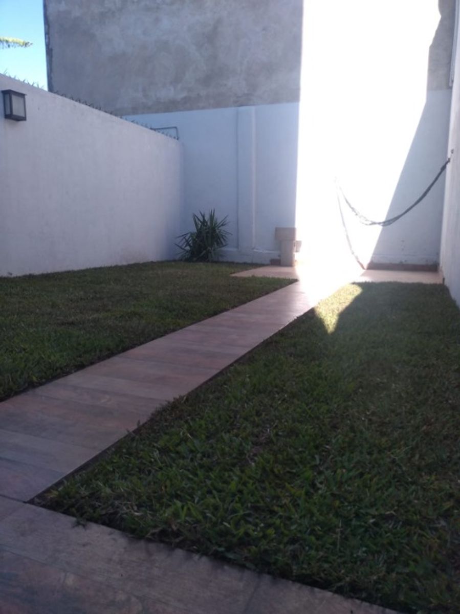 DEPARTAMENTO DE 2 AMBIENTES EN VENTA - SAN JUSTO - 8