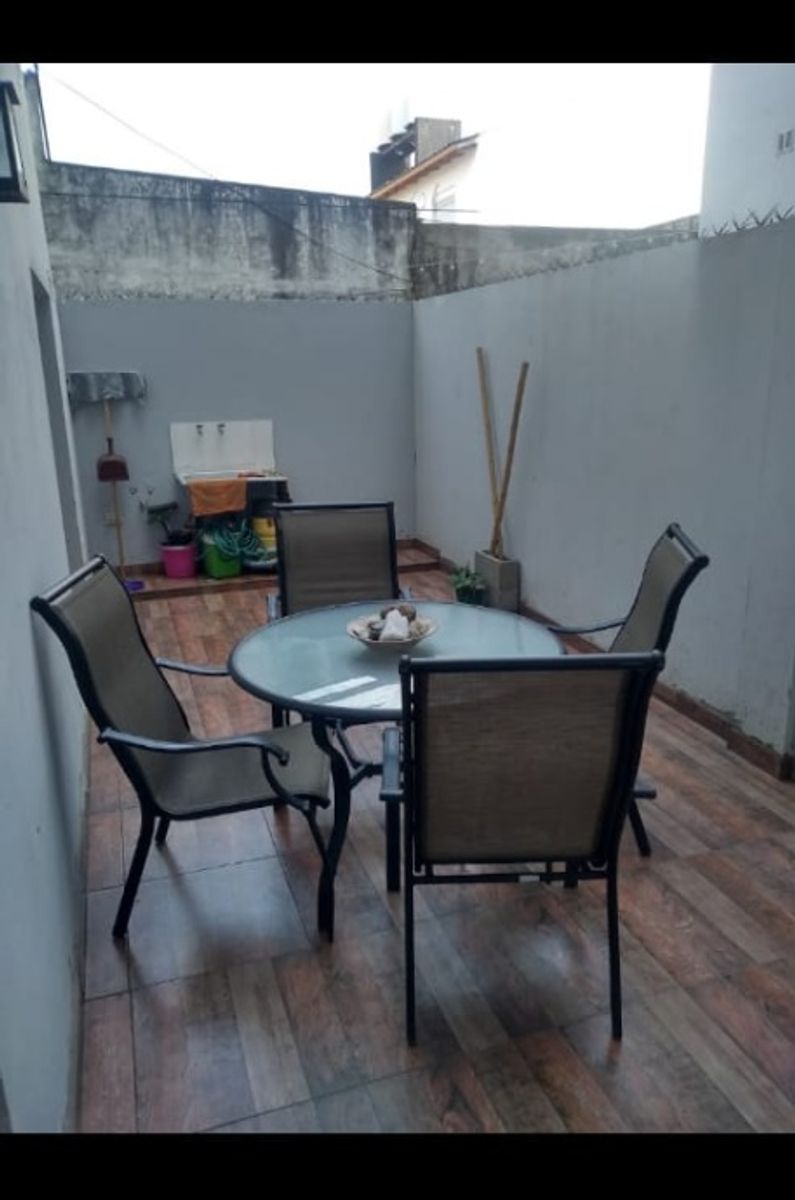 DEPARTAMENTO DE 2 AMBIENTES EN VENTA - SAN JUSTO - 11