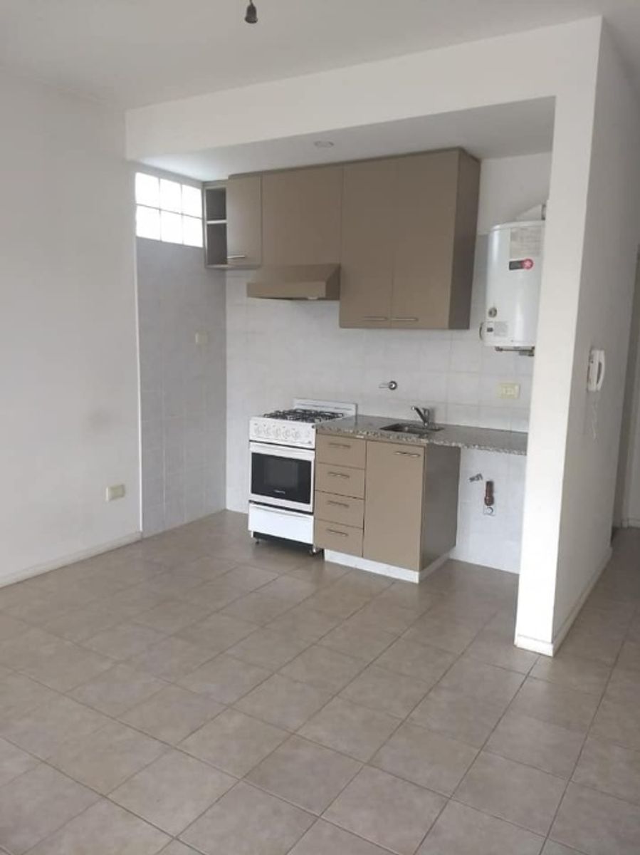 DEPARTAMENTO MONOAMBIENTE - 9