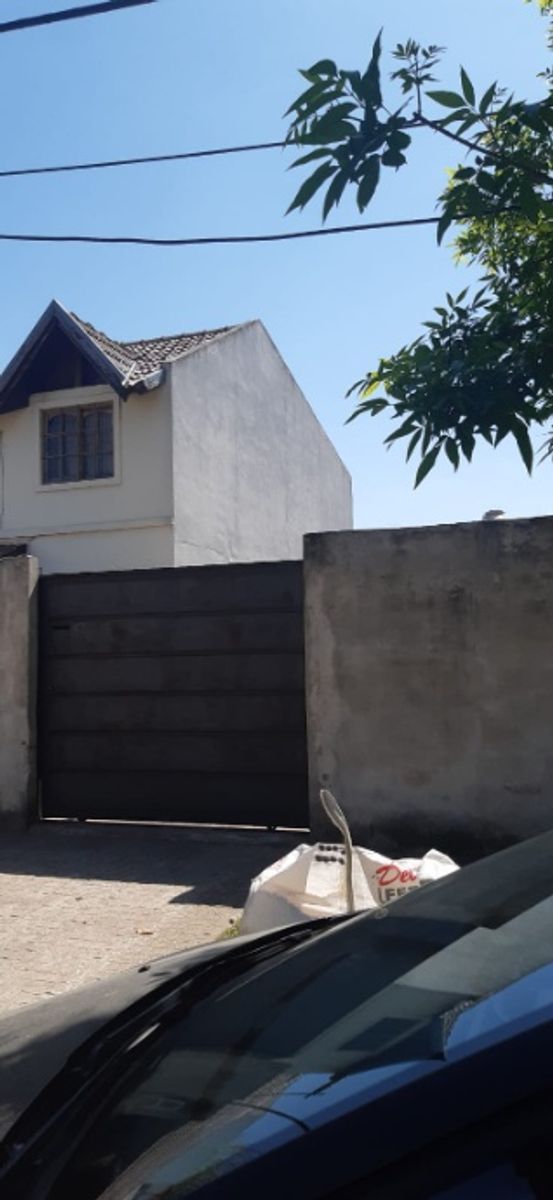 CASA AMERICANA A REFFACIONAR EN VENTA - ITUZAINGO NORTE - 3