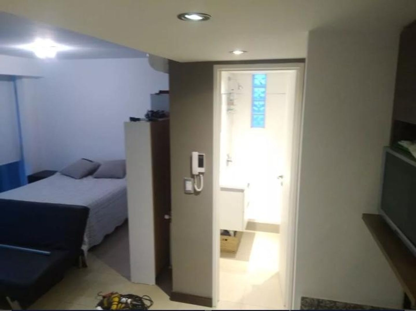 MONOAMBIENTE AL FRENTE EN VENTA - CASTELAR NORTE - 8
