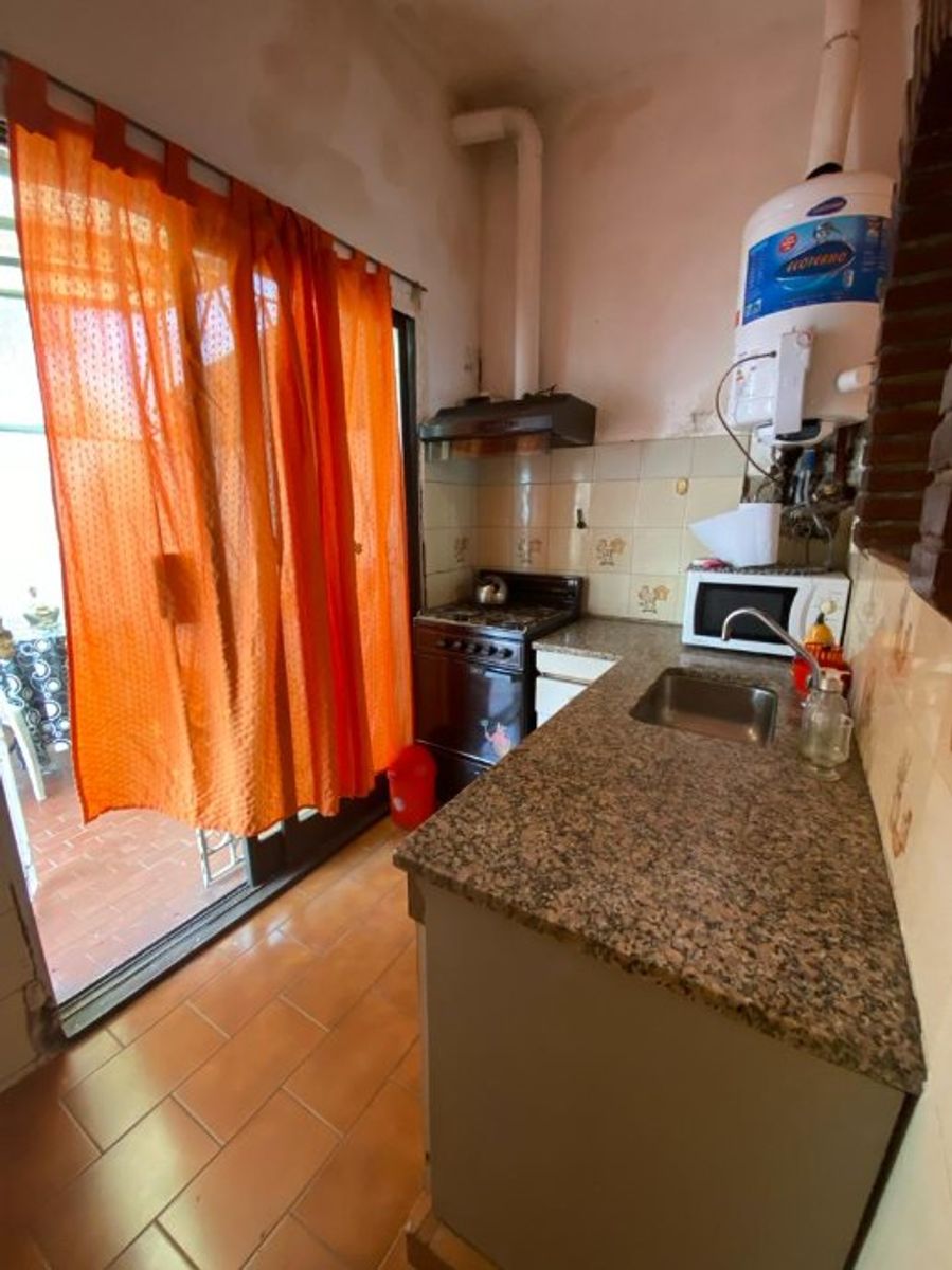 CASA PH DE 3 AMBIENTES EN VENTA - MORON NORTE - 5