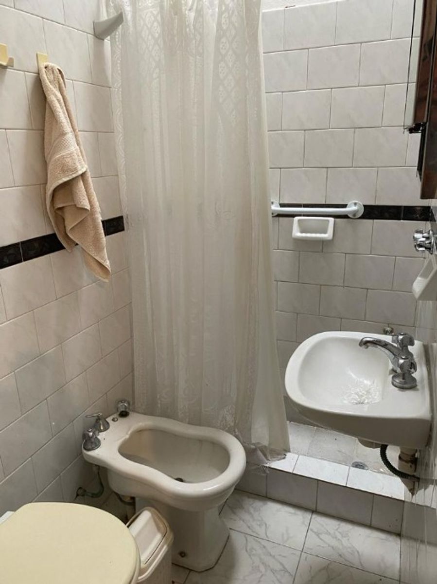 CASA PH DE 3 AMBIENTES EN VENTA - MORON NORTE - 8