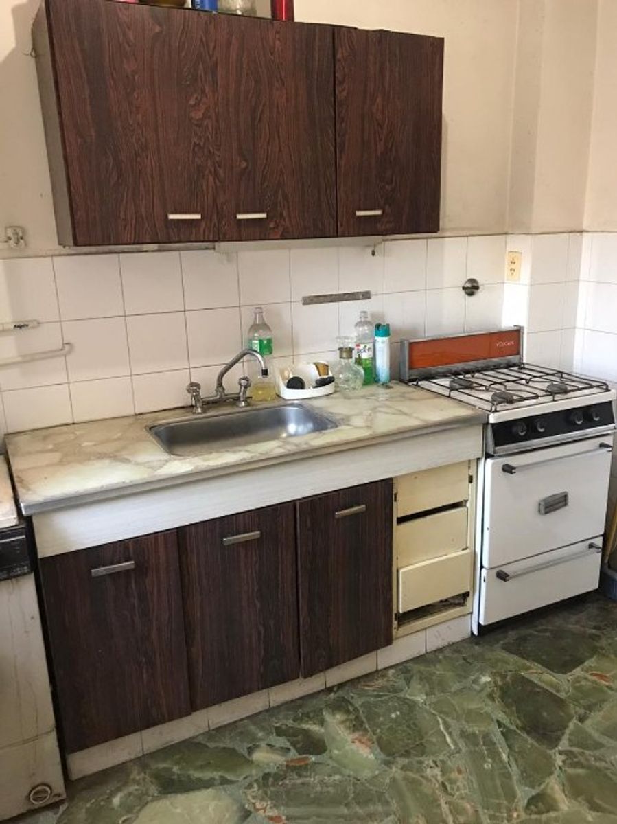 DEPARTAMENTO DE 3 AMBIENTES EN VENTA - MORON CENTRO - 9
