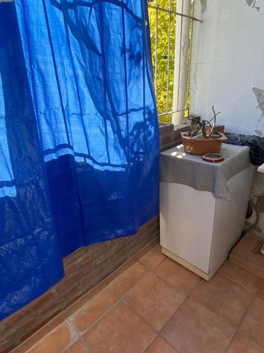 DEPARTAMENTO DE 2 AMBIENTES AL FRENTE - 3