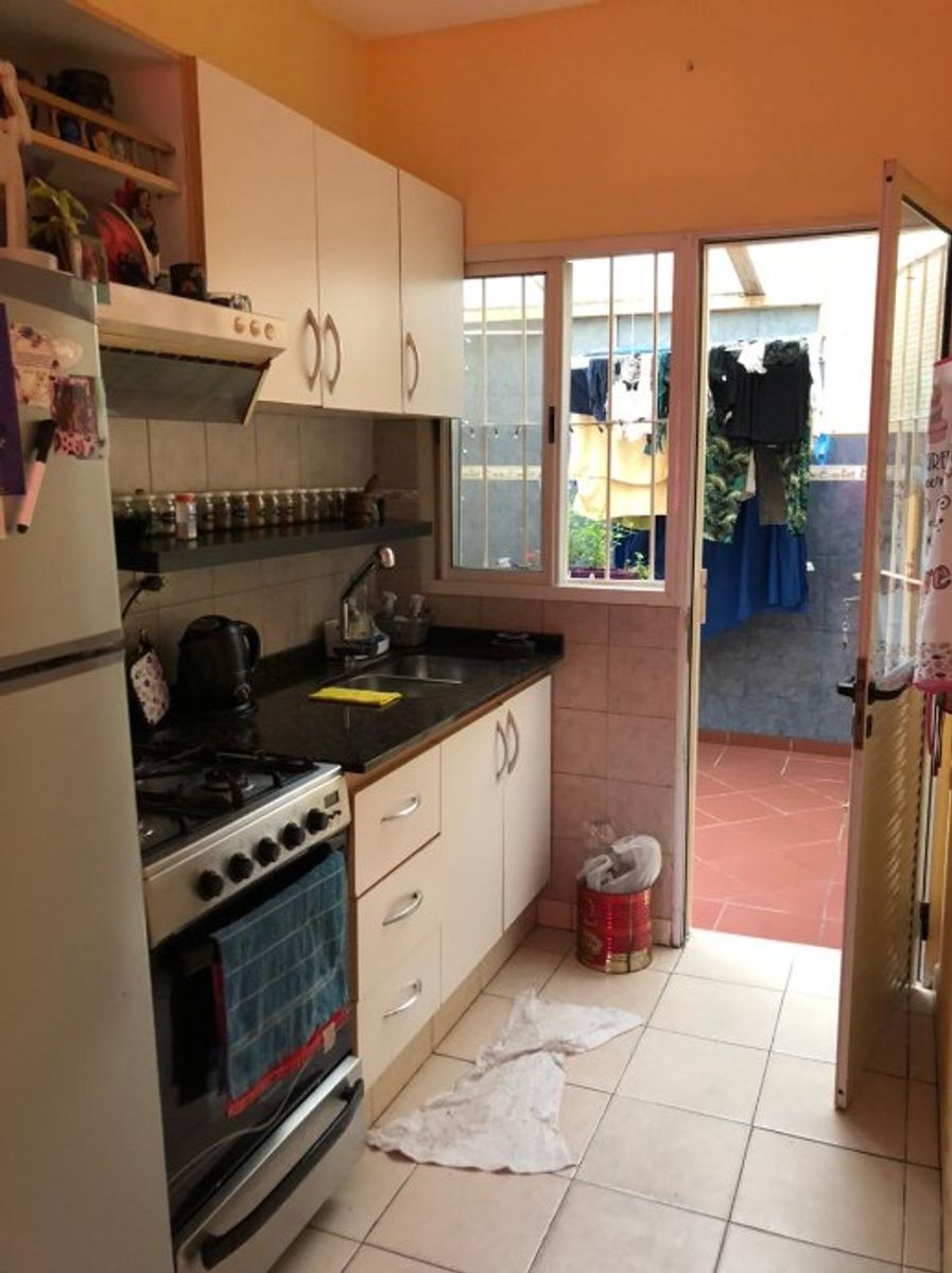 DEPARTAMENTO DE 2 AMBIENTES EN PLANTA BAJA - 6
