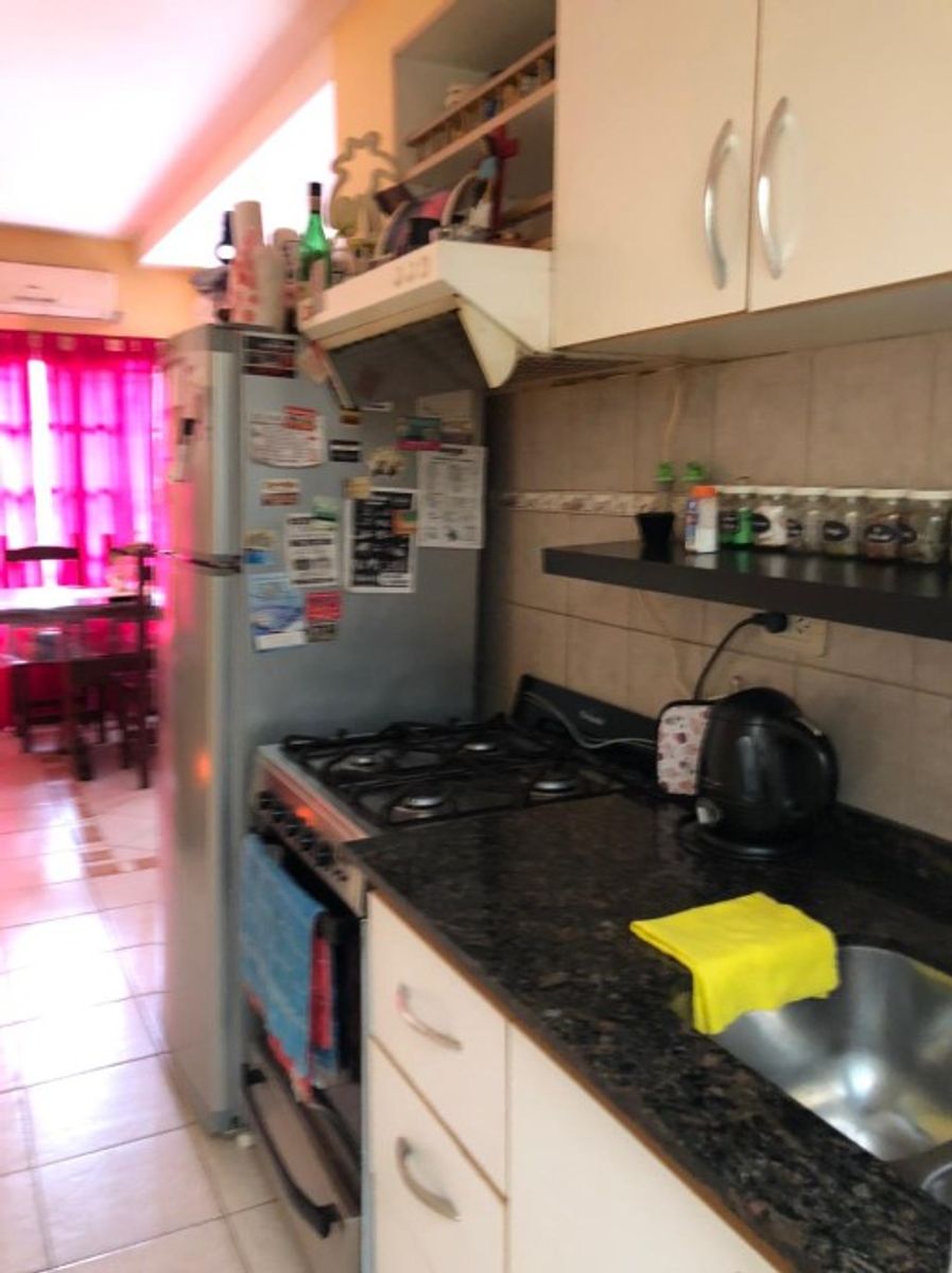 DEPARTAMENTO DE 2 AMBIENTES EN PLANTA BAJA - 9