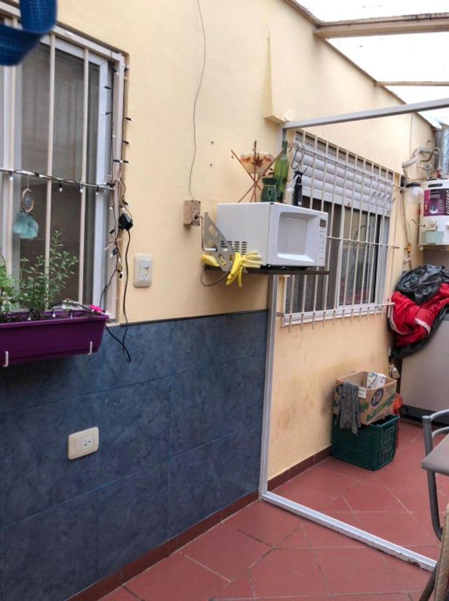 DEPARTAMENTO DE 2 AMBIENTES EN PLANTA BAJA - 12