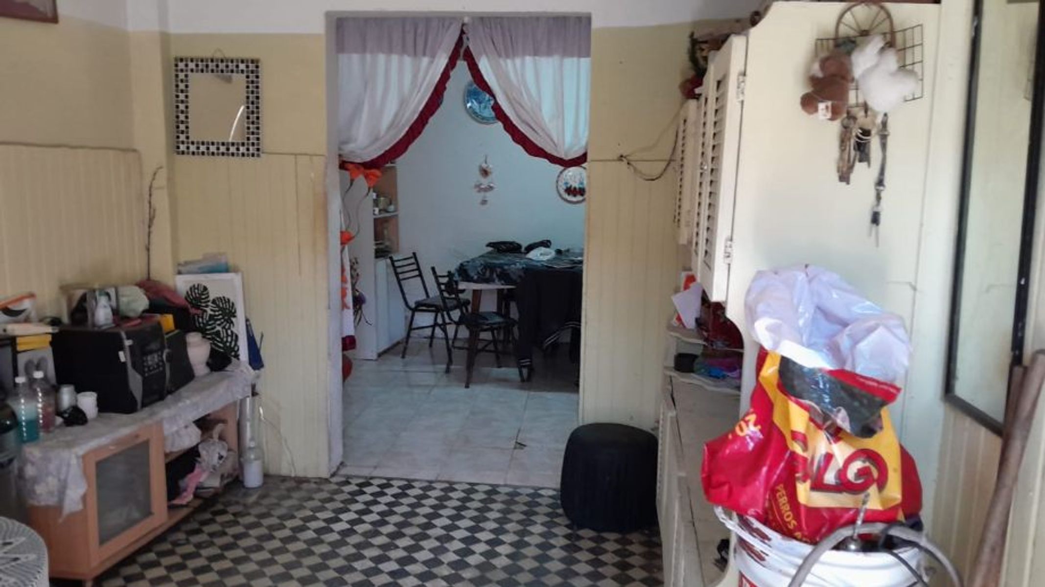 CASA DE 3 AMBIENTES A REFACCIONAR EN VENTA - 5