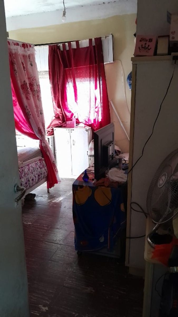 CASA DE 3 AMBIENTES A REFACCIONAR EN VENTA - 7