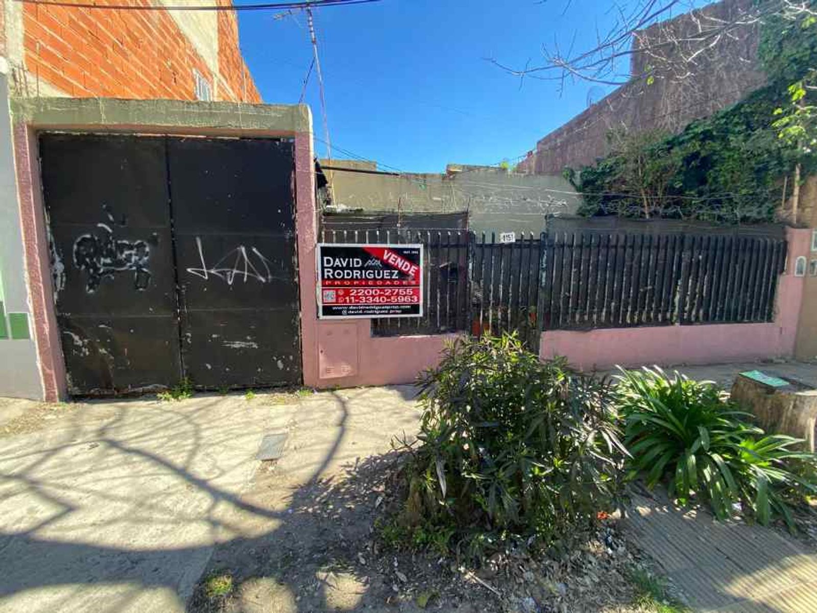 CASA DE 3 AMBIENTES A REFACCIONAR EN VENTA - 18